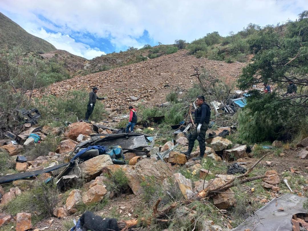 Bolivia: Accidente de autobús deja 30 muertos
