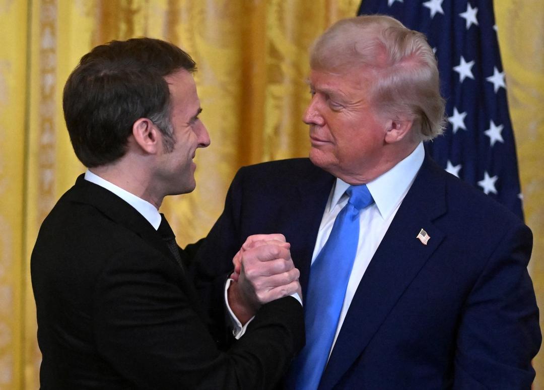 Trump y Macron discuten planes para fin de la guerra en Ucrania