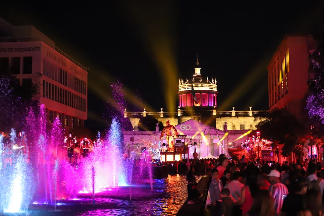 GDLuz 2025: Jalisco recibe a más de 2 millones de visitantes durante festival