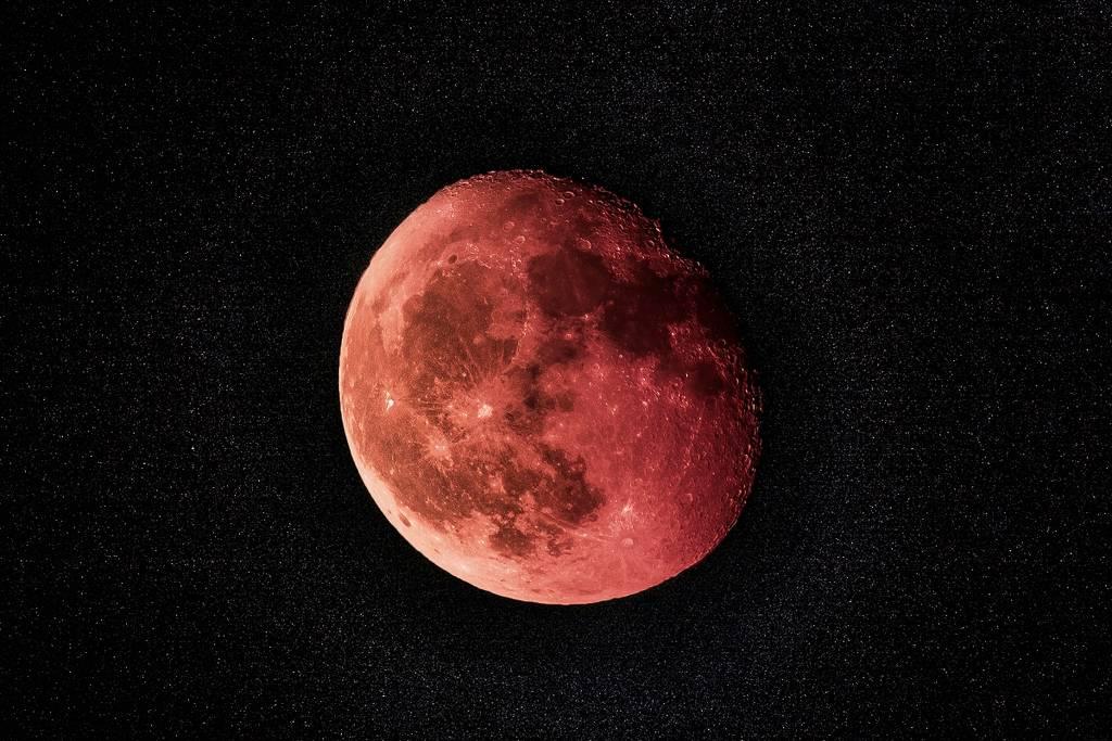 Eclipse lunar 2025: La Luna se teñirá de rojo este viernes