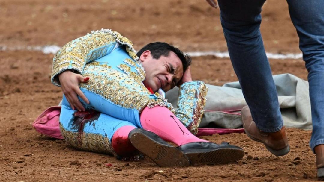 Emilio Macías: Torero sufre grave cornada durante la Corrida de Carnaval en Tlaxcala