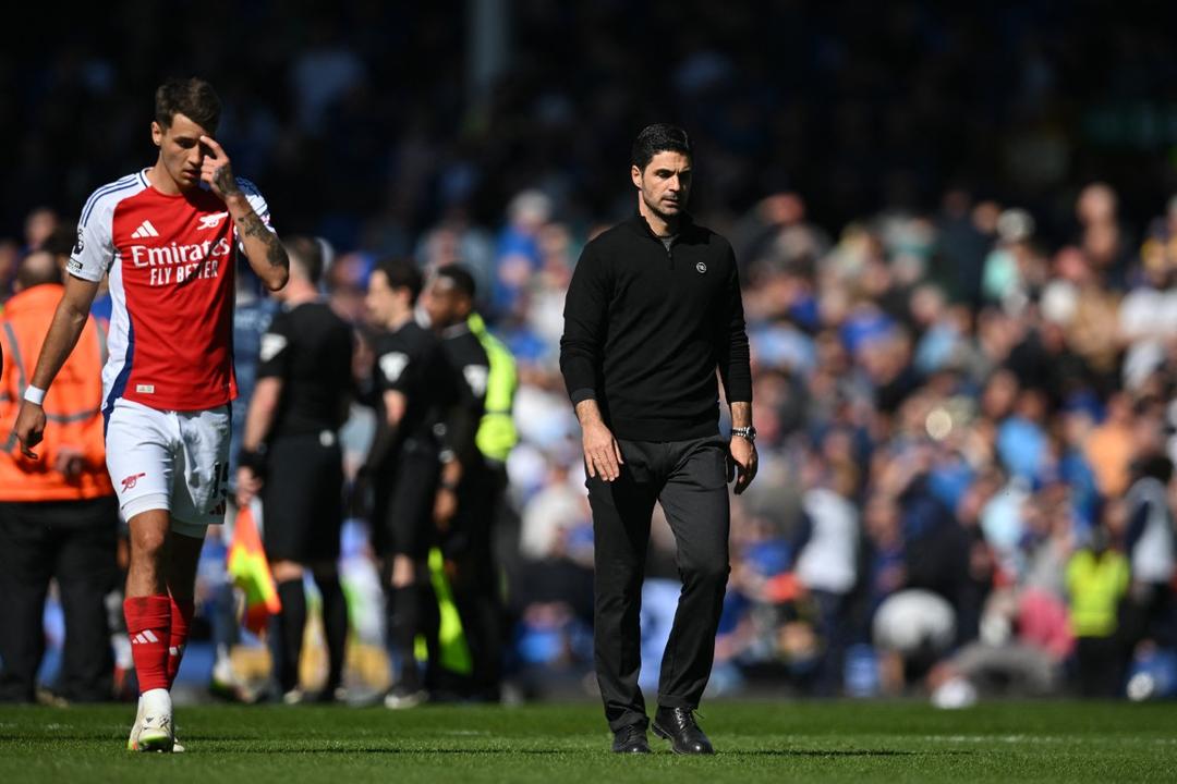 Premier League: Arsenal empata y deja camino libre al Liverpool