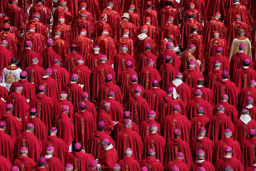 Papa Francisco: Significado de las ceremonias de los nueve días de luto