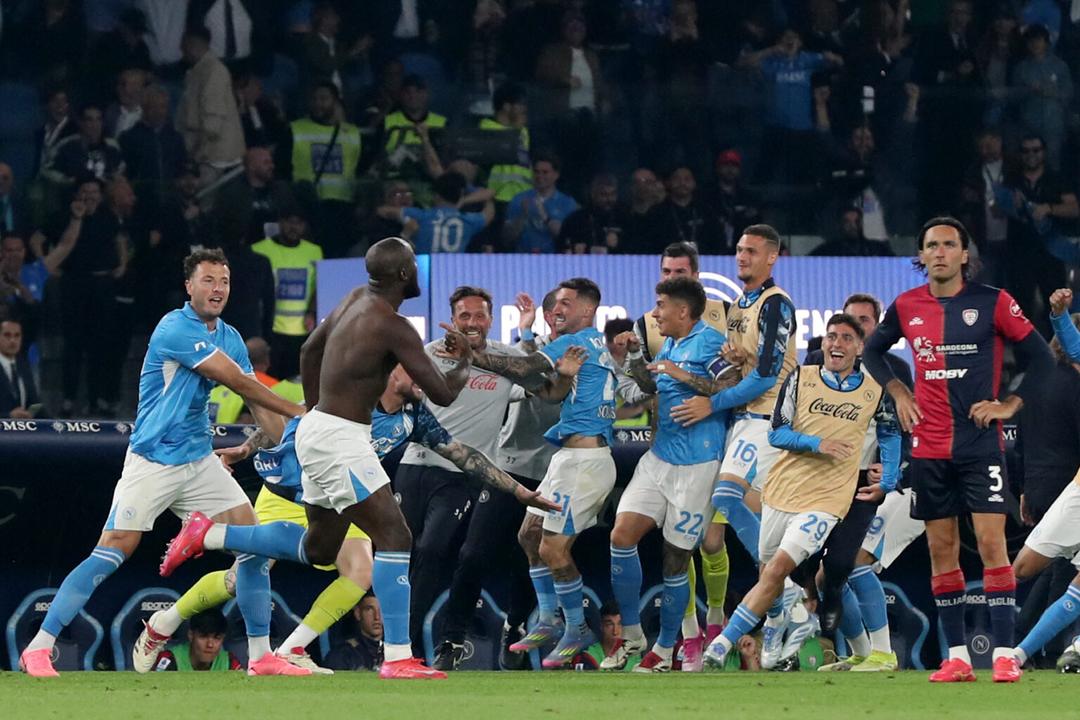 Napoli es campeón de la Serie A