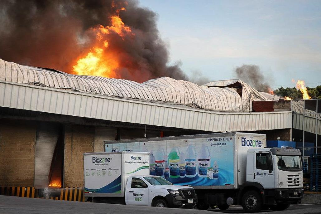 Nuevo incendio se registra en fábrica de Guadalajara