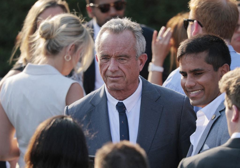 Estados Unidos destituye a 17 expertos sobre vacunas