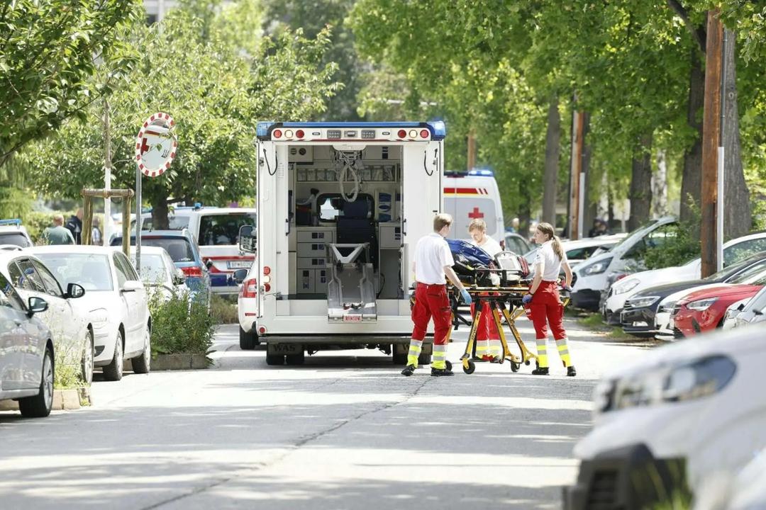 Austria: Exalumno mata a 10 en tiroteo en colegio