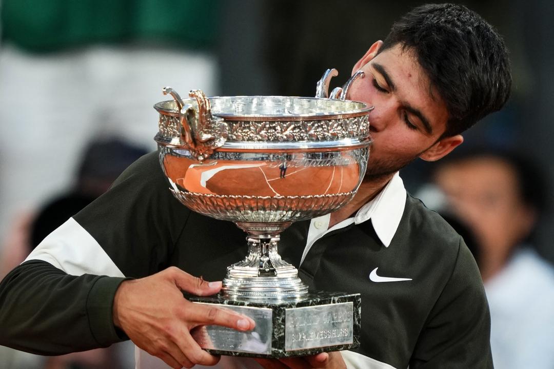 Carlos Alcaraz es bicampeón del Roland Garros