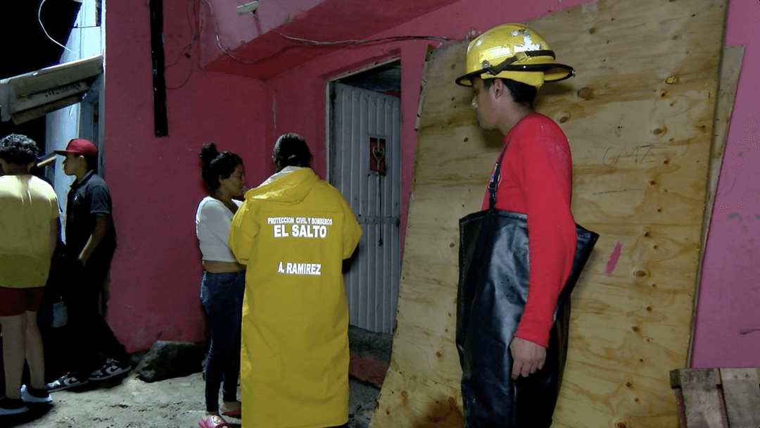 Lluvias en Jalisco: Tormenta de esta madrugada deja afectaciones
