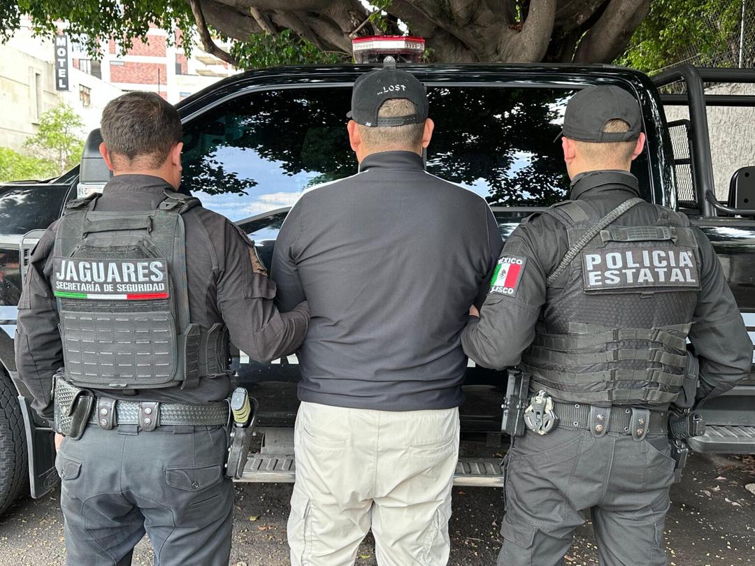 Tlaquepaque: Detienen a escolta “pirata”; tenía permiso falso