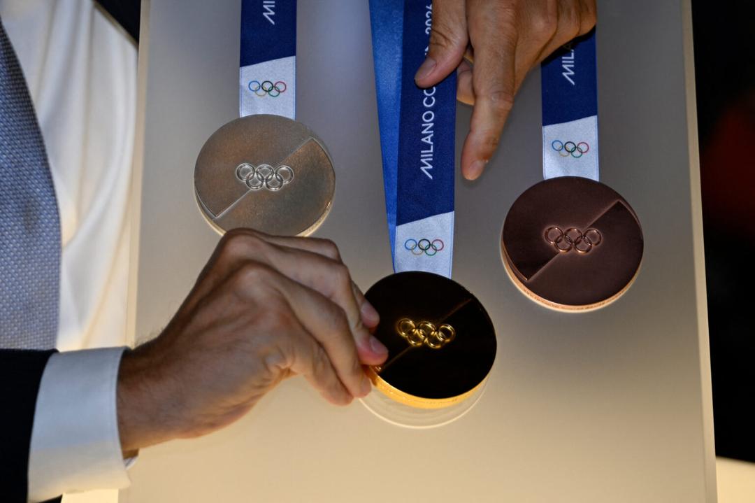 Juegos Olímpicos de Invierno 2026: Presentan medallas para ganadores de Milán-Cortina