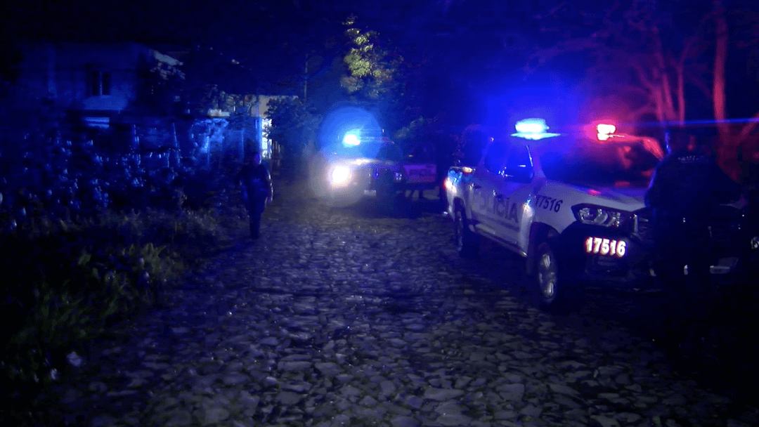 Tlaquepaque: Detienen a dos hombres tras ataque armado a policías