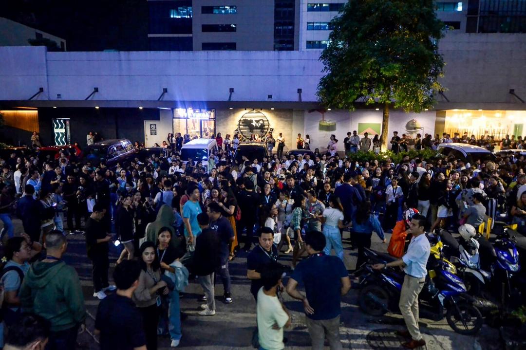 Filipinas: Asciende a 60 muertos tras sismo de 6.9