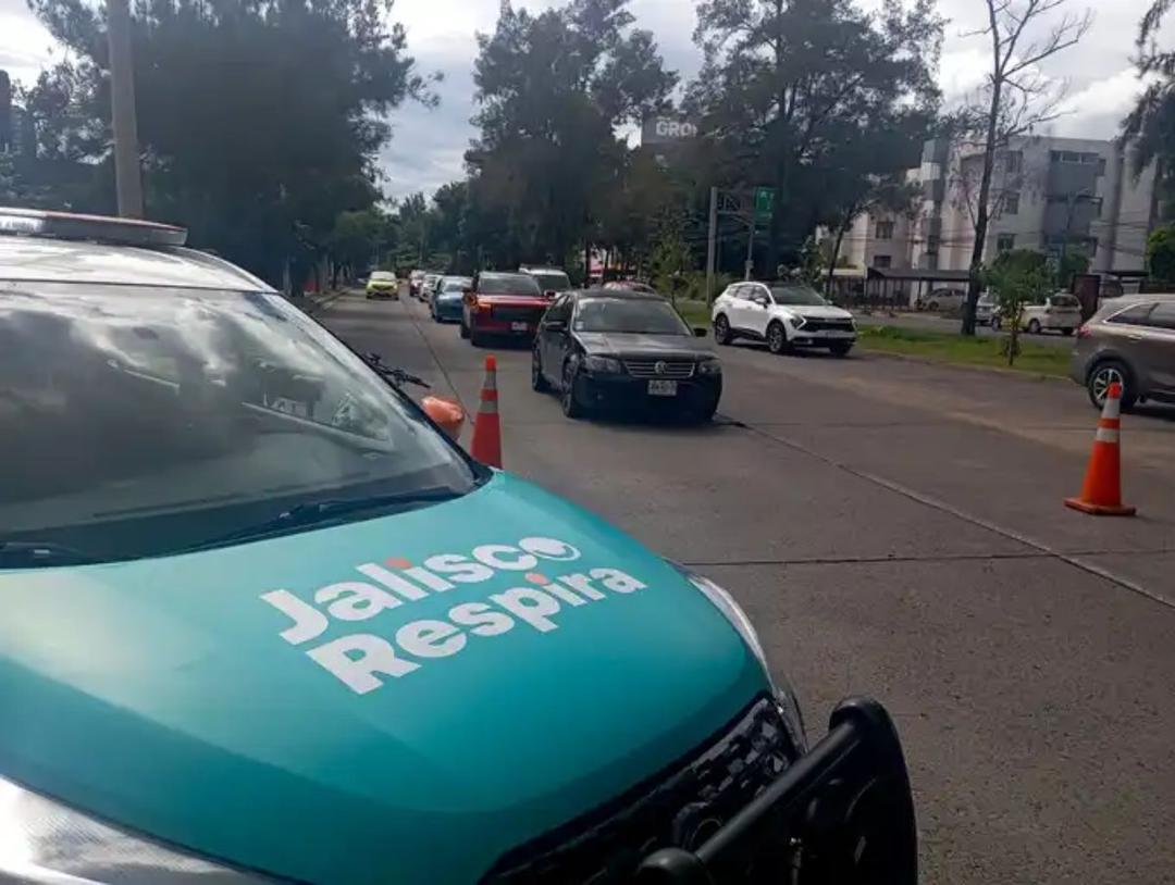 Jalisco mide autos contaminantes en 6 puntos del AMG
