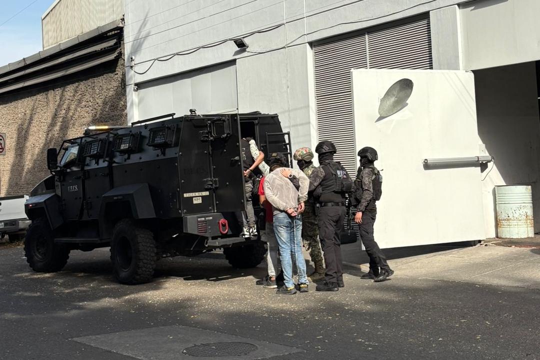 El Salto: Detienen a 7 presuntos secuestradores; rescatan a dos víctimas