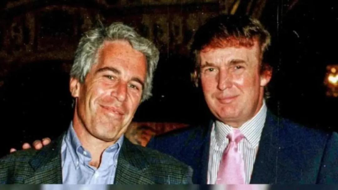 Gobierno de EU habría omitido archivos de Epstein que mencionan a Trump