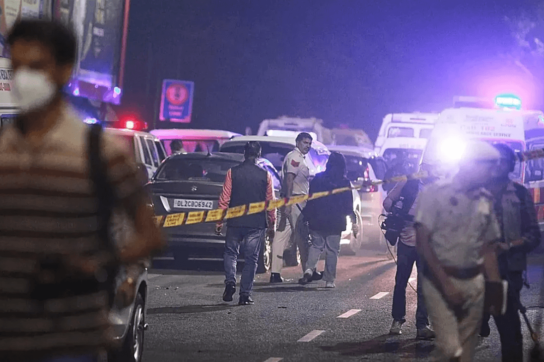 India: Explosión de vehículo deja al menos ocho muertos