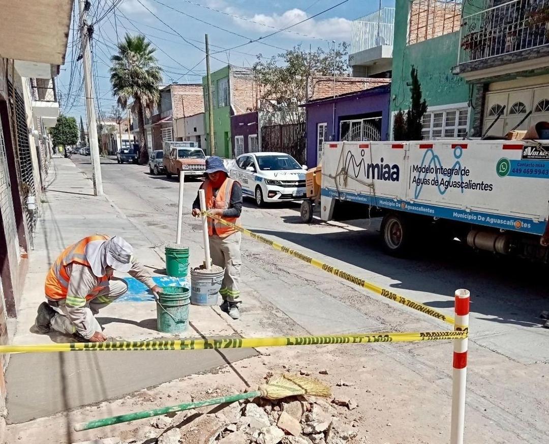 Aguascalientes: MIAA avanza en la reparación de fugas y bacheo en beneficio de familias