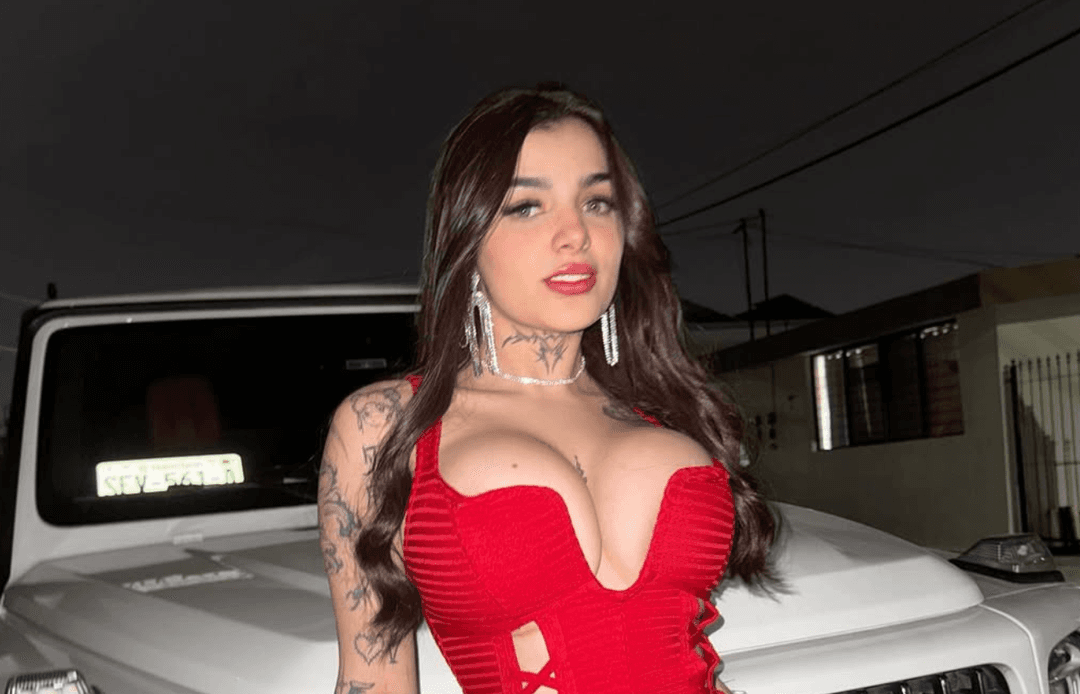 Karely Ruiz deja poco a la imaginación en Instagram