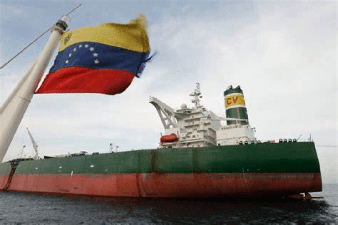 Venezuela: Incautación de buque petrolero revela envíos parciales hacia Cuba