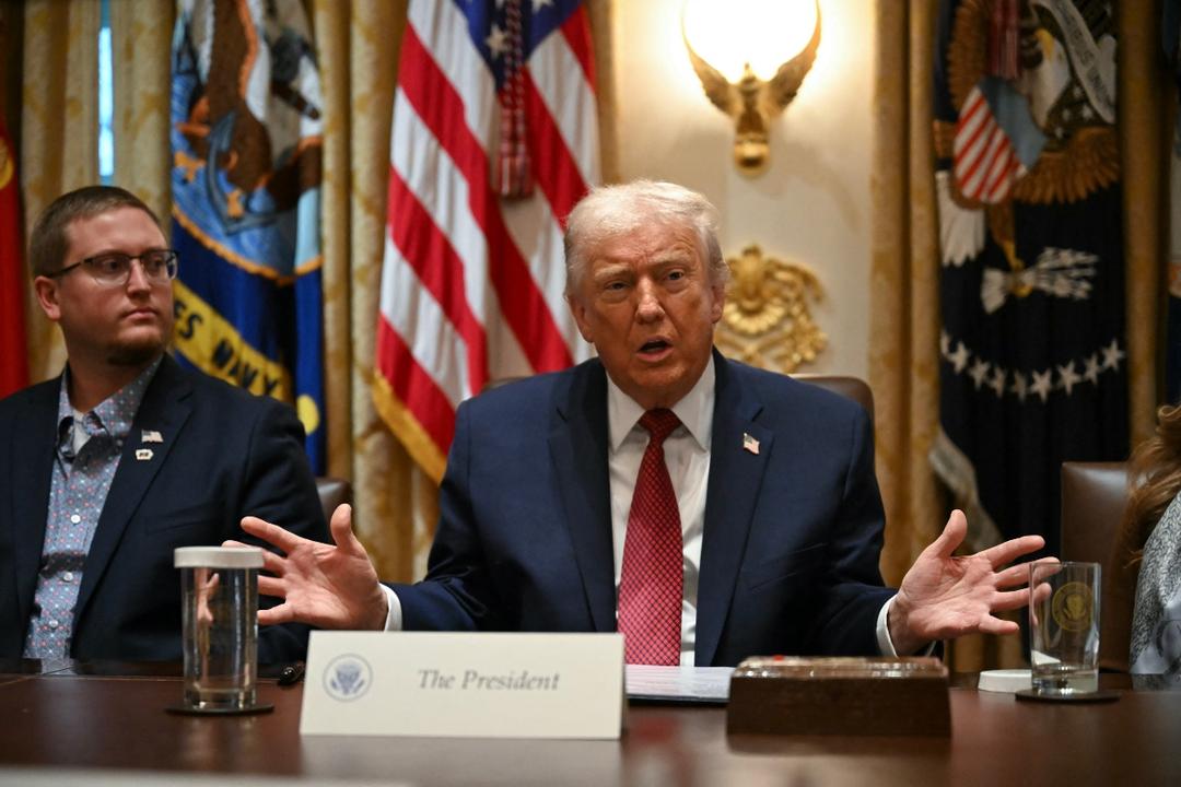 Trump anuncia que ayudará a agricultores; les dará 12 mil millones de dólares