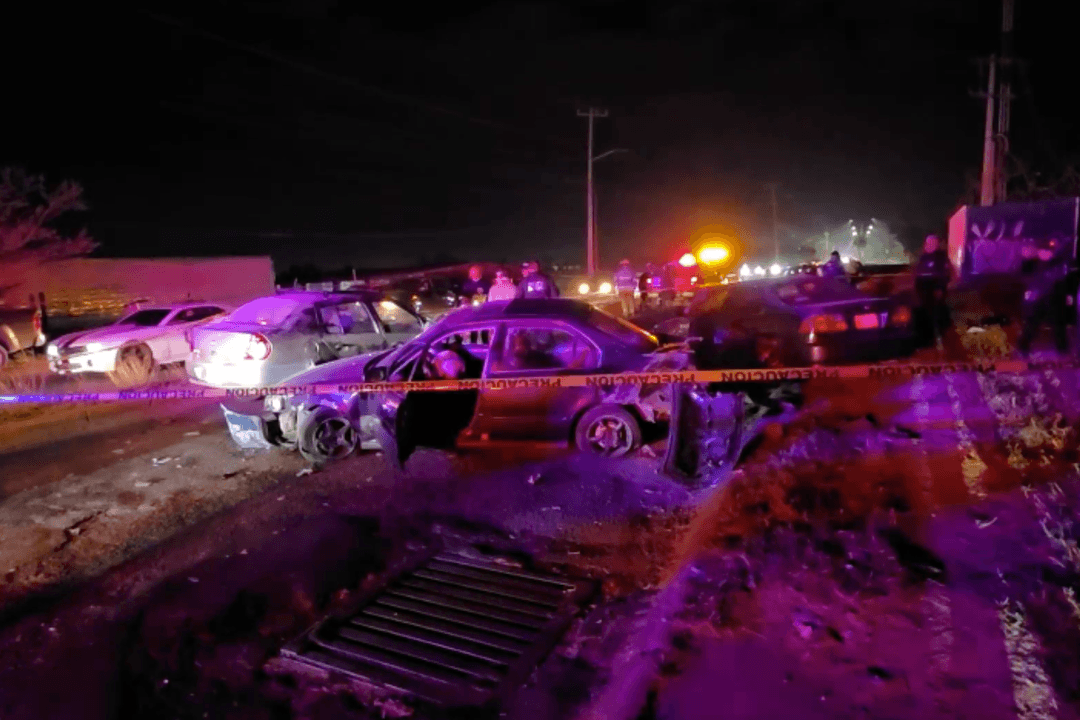 Tlajomulco: Choque múltiple deja tres personas lesionadas