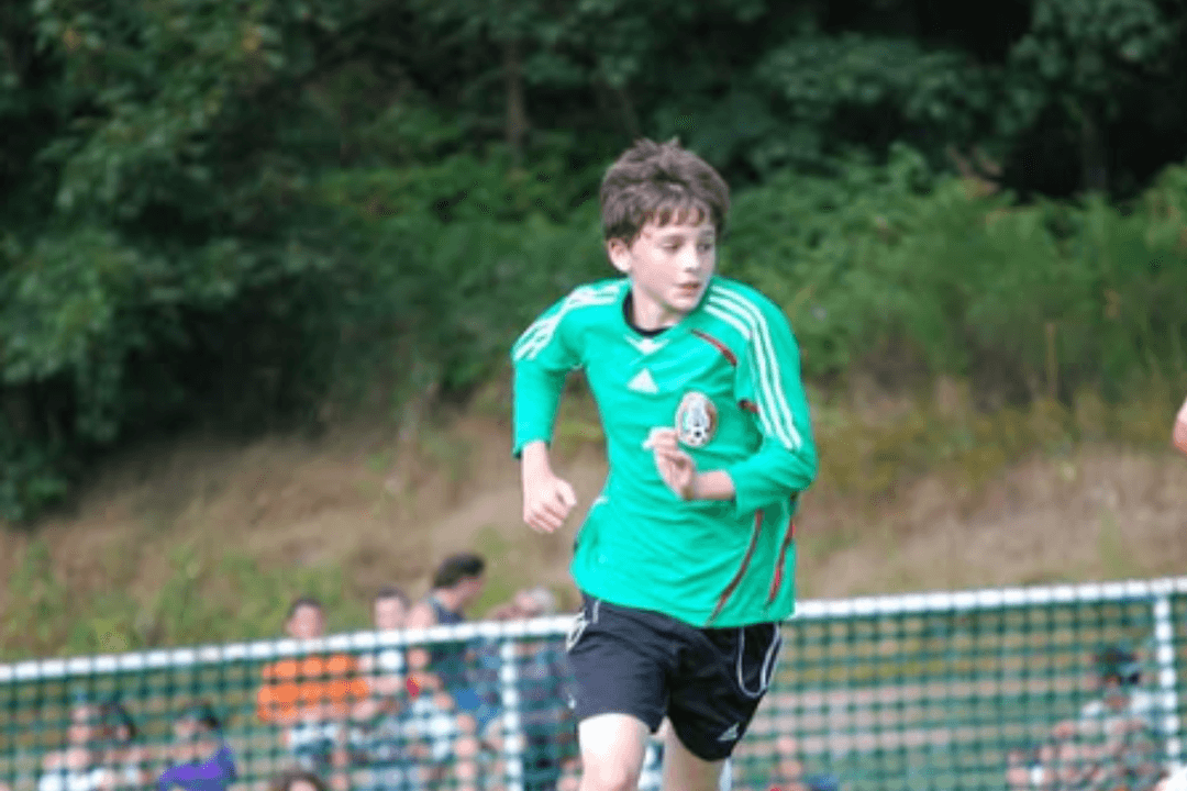 Timothée Chalamet celebra cumpleaños con fotos que incluyen la camiseta del Tri