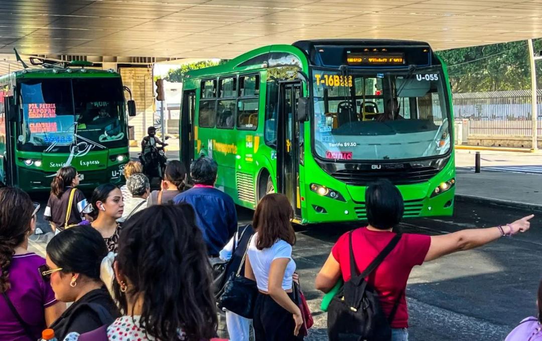 Lemus establece tarifa de 11 pesos en transporte público