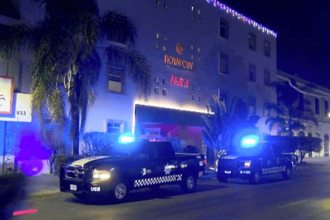 Guadalajara: Un menor es herido de bala afuera de un motel