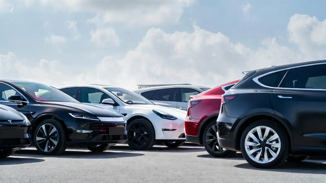 BYD supera a Tesla en venta de autos eléctricos