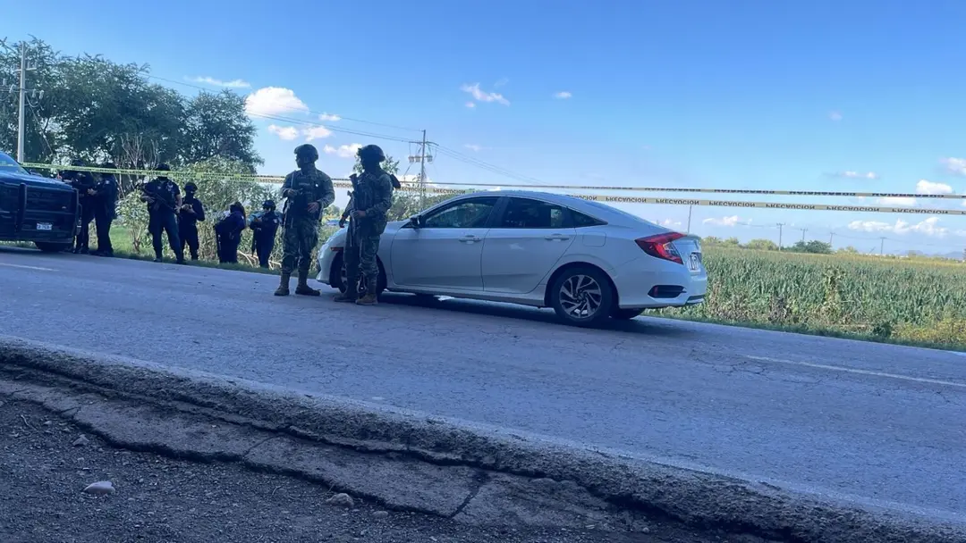 Navolato: Ejecutan a policía jubilado y excomandante a bordo de un vehículo