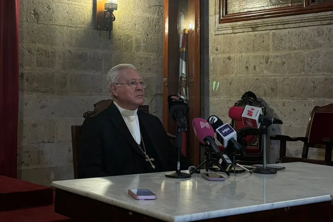 Cardenal de Guadalajara llama a la población a vacunarse contra el sarampión