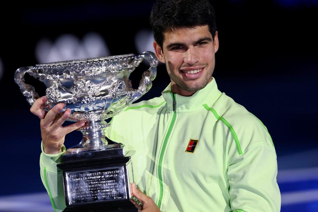 Abierto de Australia: Carlos Alcaraz vence a Djokovic y es campeón