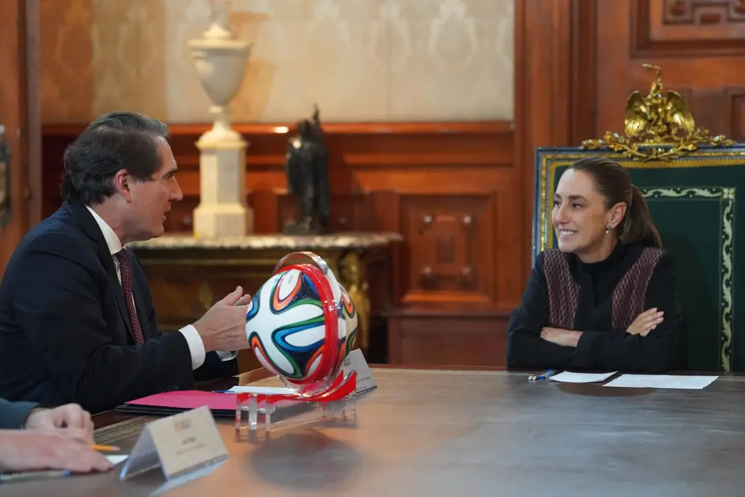 Coca-Cola invertirá 6 mil millones de dólares en México, confirma Sheinbaum