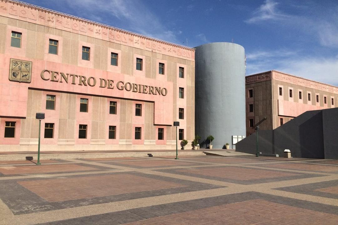 Sonora: Ejecutan en ataque directo a una mujer en sótano del Centro de Gobierno
