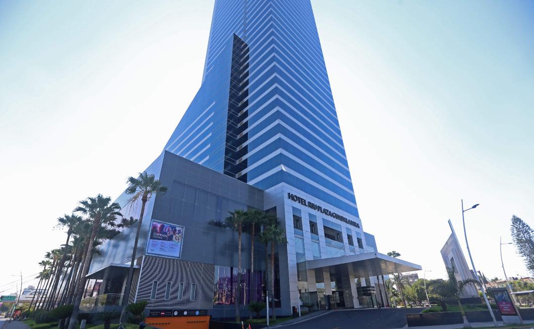 Guadalajara: ¿Cuáles reglas rompió paracaidista?