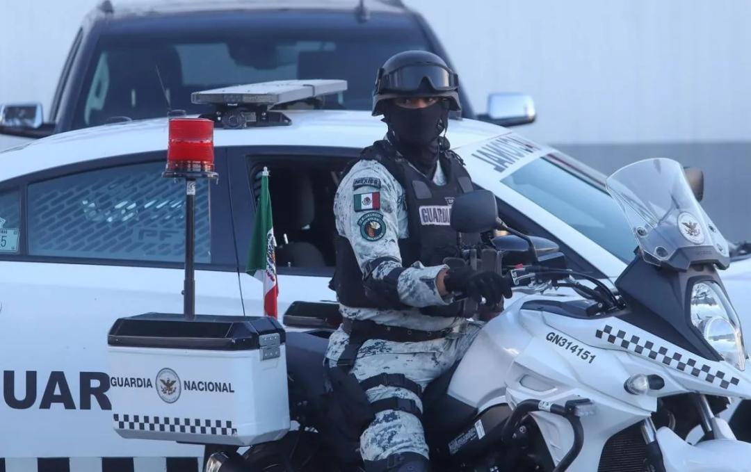 Zapopan: Militares se enfrentan contra hombres armados