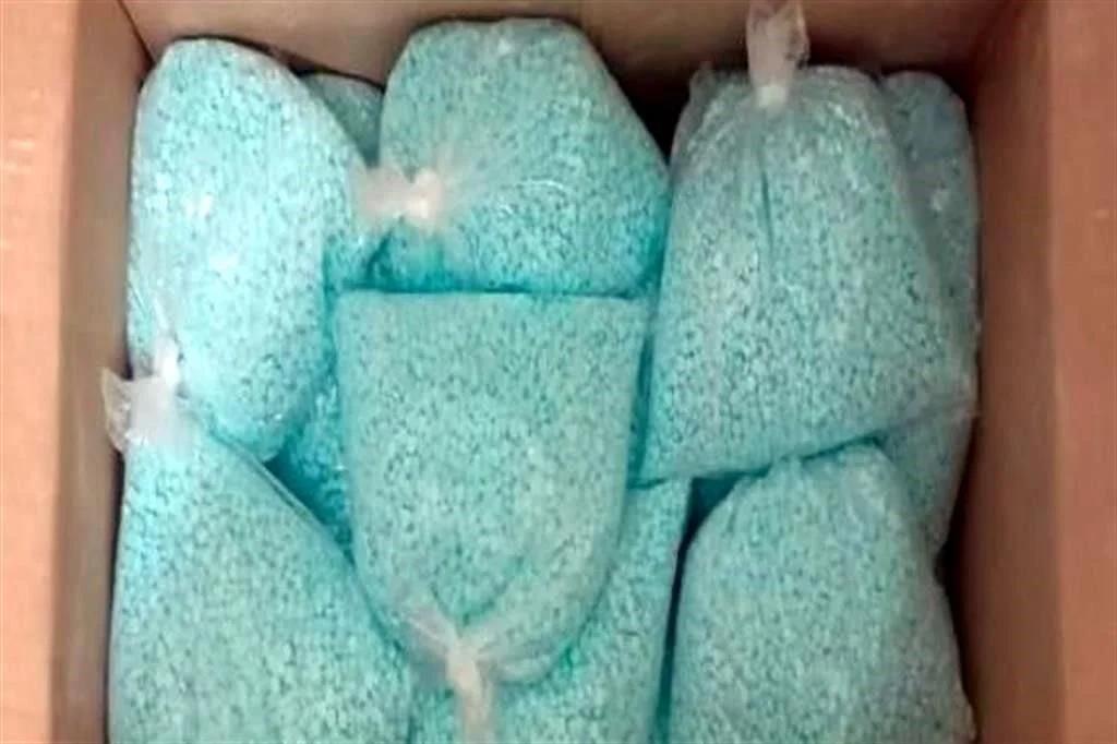Colima: Aseguran 186 mil pastillas de fentanilo; hay tres detenidos