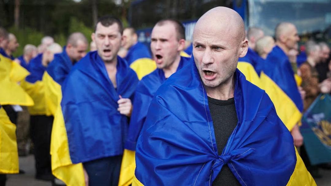 Ucrania y Rusia intercambian 500 prisioneros de guerra