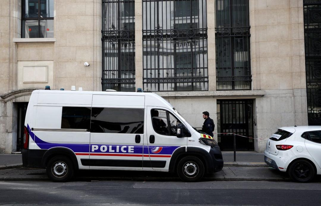Francia: Policía frustra un atentado con explosivos frente al Bank of America en París
