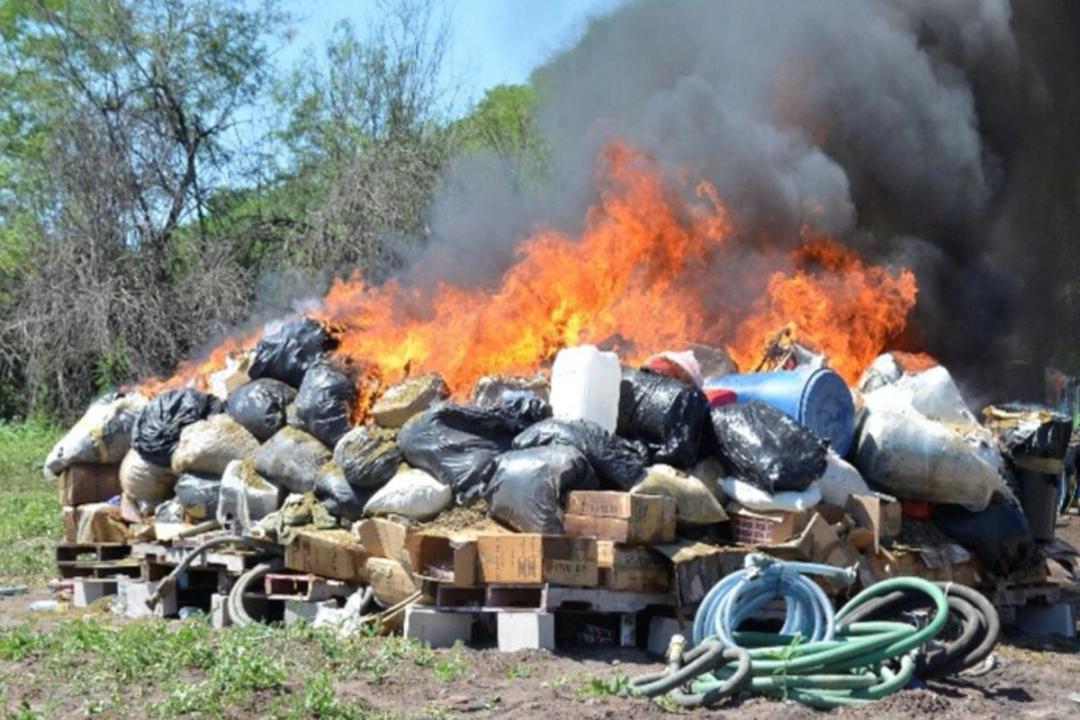 Sinaloa: FGR incinera más de 120 toneladas de droga