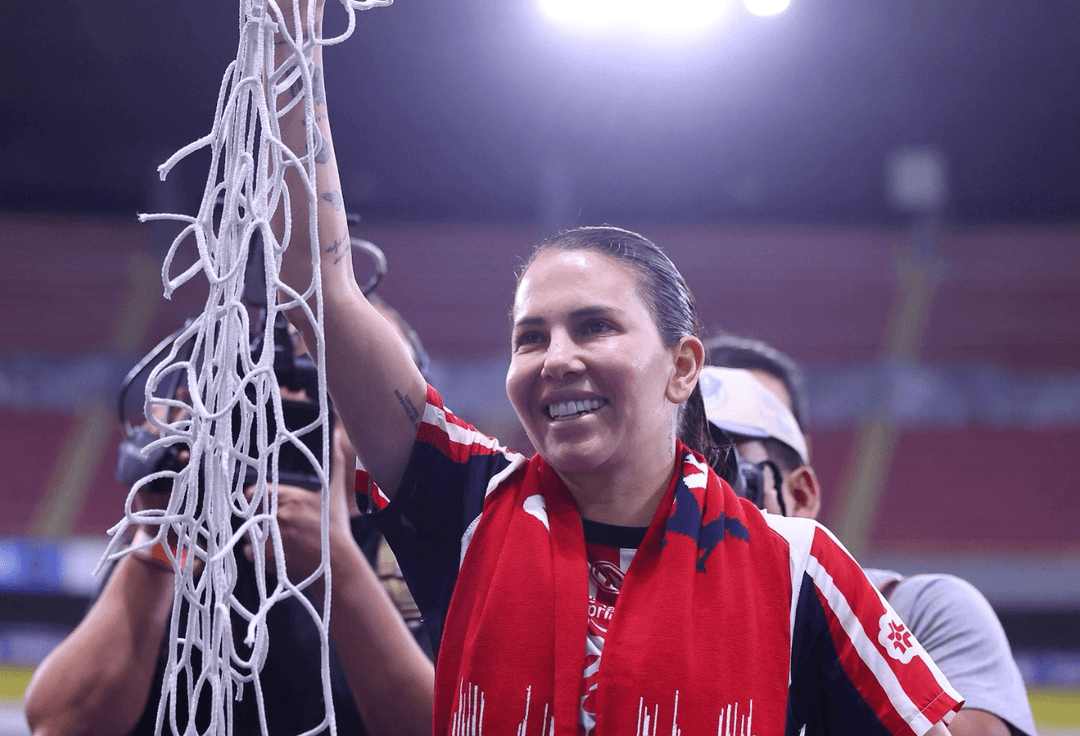 Alicia Cervantes: ¡Histórica! La jugadora se convierte en la máxima goleadora de Chivas