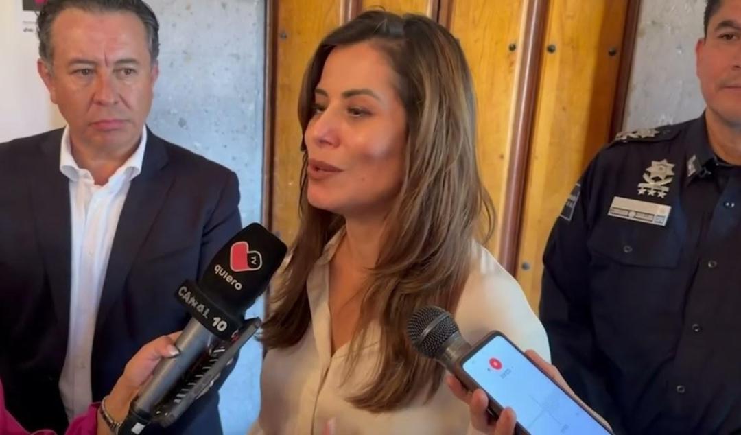 Vero Delgadillo niega fondos a Congreso Fearless