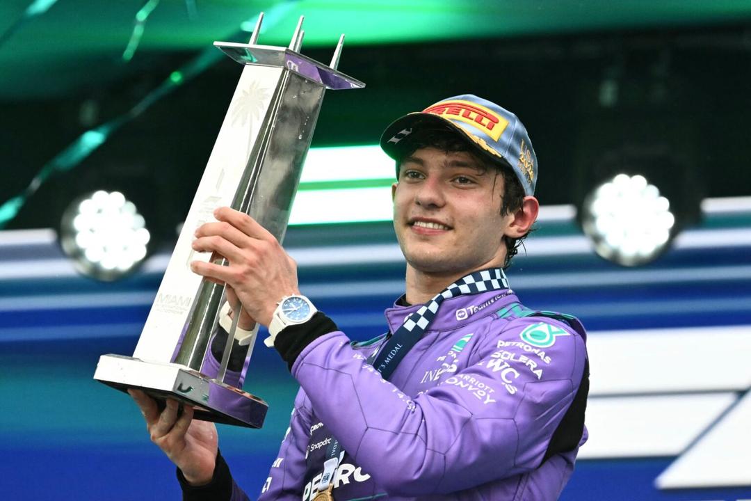 F1: ¡Kimi Antonelli gana el Gran Premio de Miami!