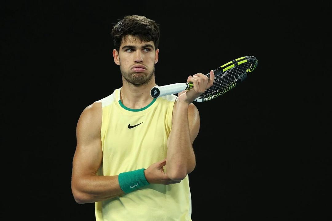 Alcaraz renuncia a jugar en Wimbledon tras la lesión de su muñeca