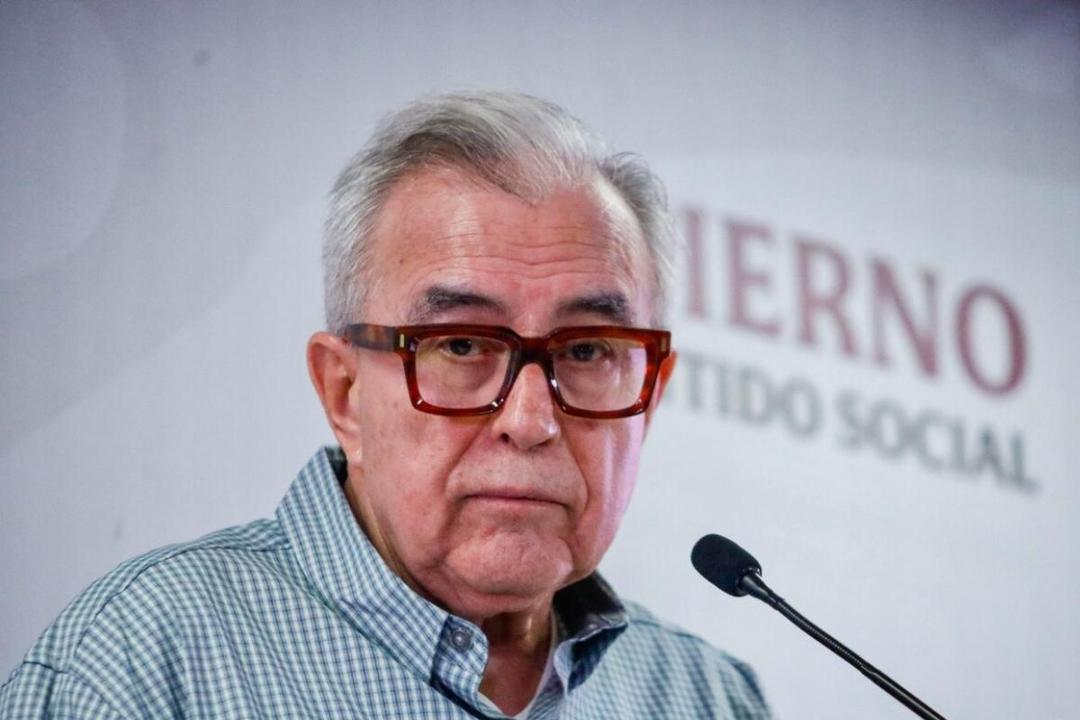 Rocha Moya sin inmunidad procesal tras licencia temporal
