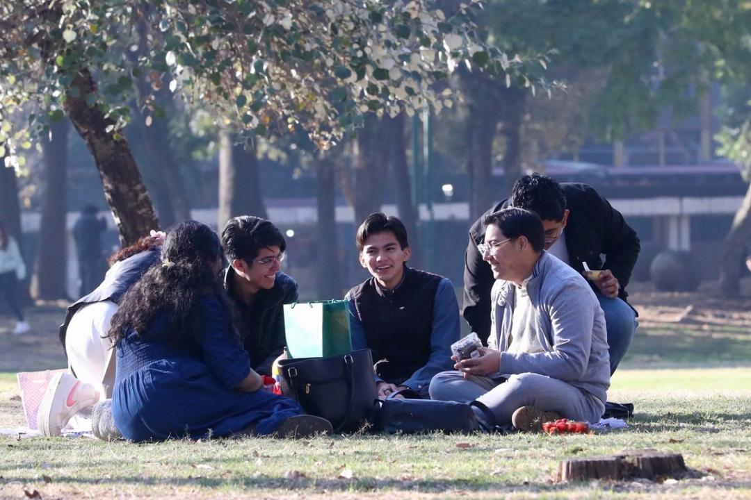 Inegi: Solo 16.9% de los jóvenes se independiza antes de los 18 años