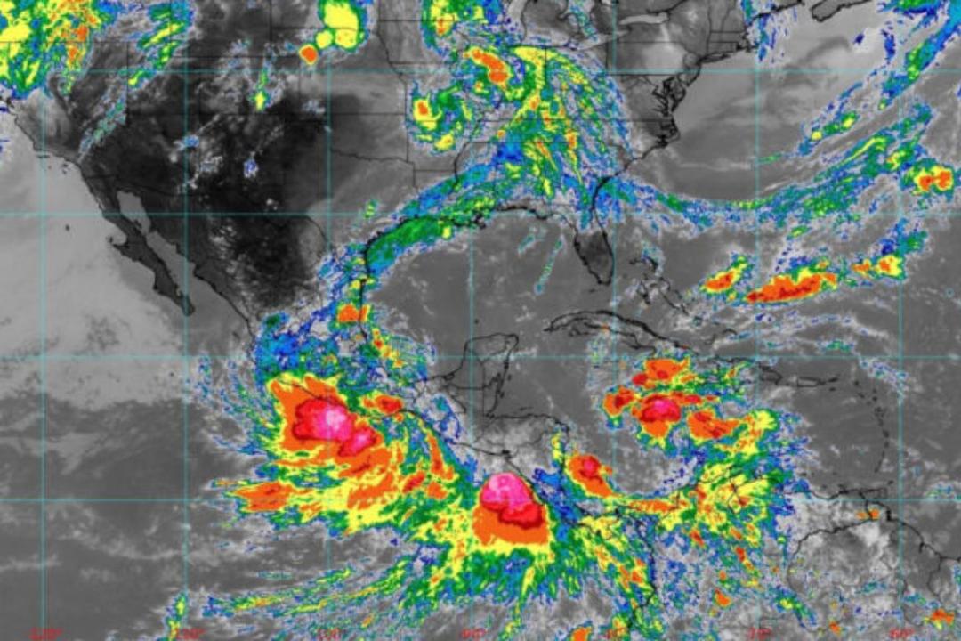 Cristina se convierte en tormenta tropical en el Pacífico