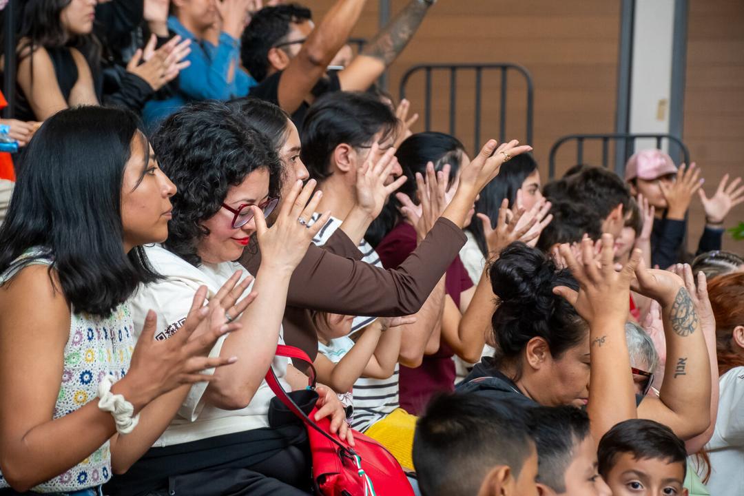 Jalisco impulsa la atención e inclusión a personas sordas