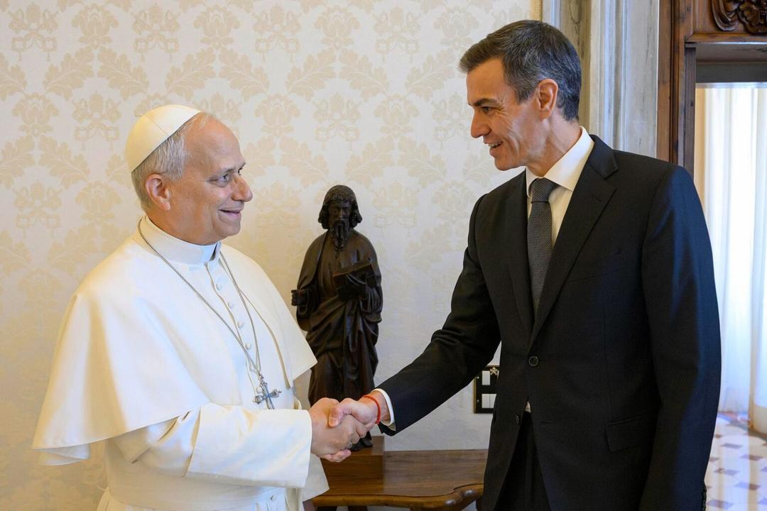 Pedro Sánchez acompañará al papa León XIV a su encuentro con migrantes